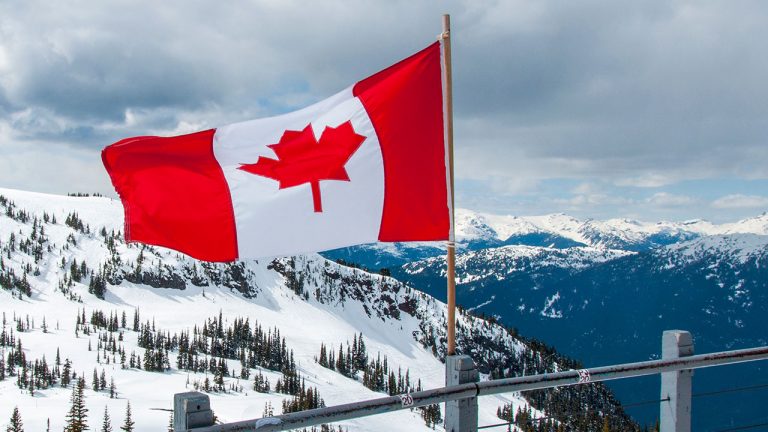 Apply to the International Experience Canada – Travel and Work in Canada