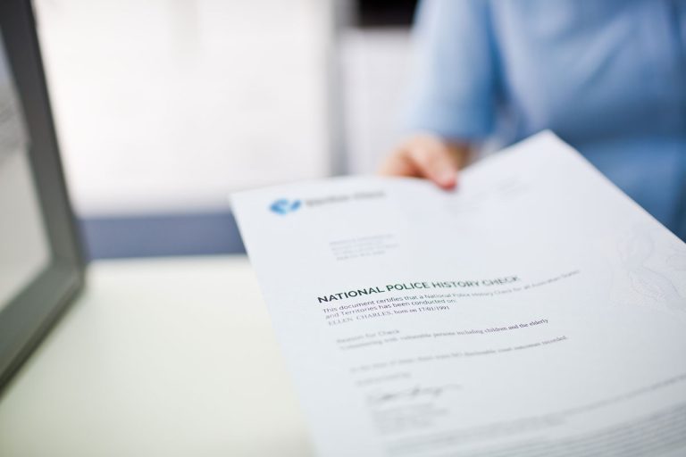 Police Check Australia: ¿Qué es y Cómo Conseguirlo?