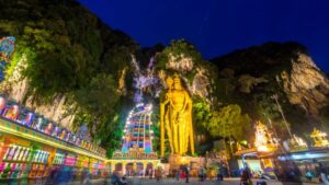 Batu Caves: Guía Completa para Visitar este Icónico Templo en Malasia